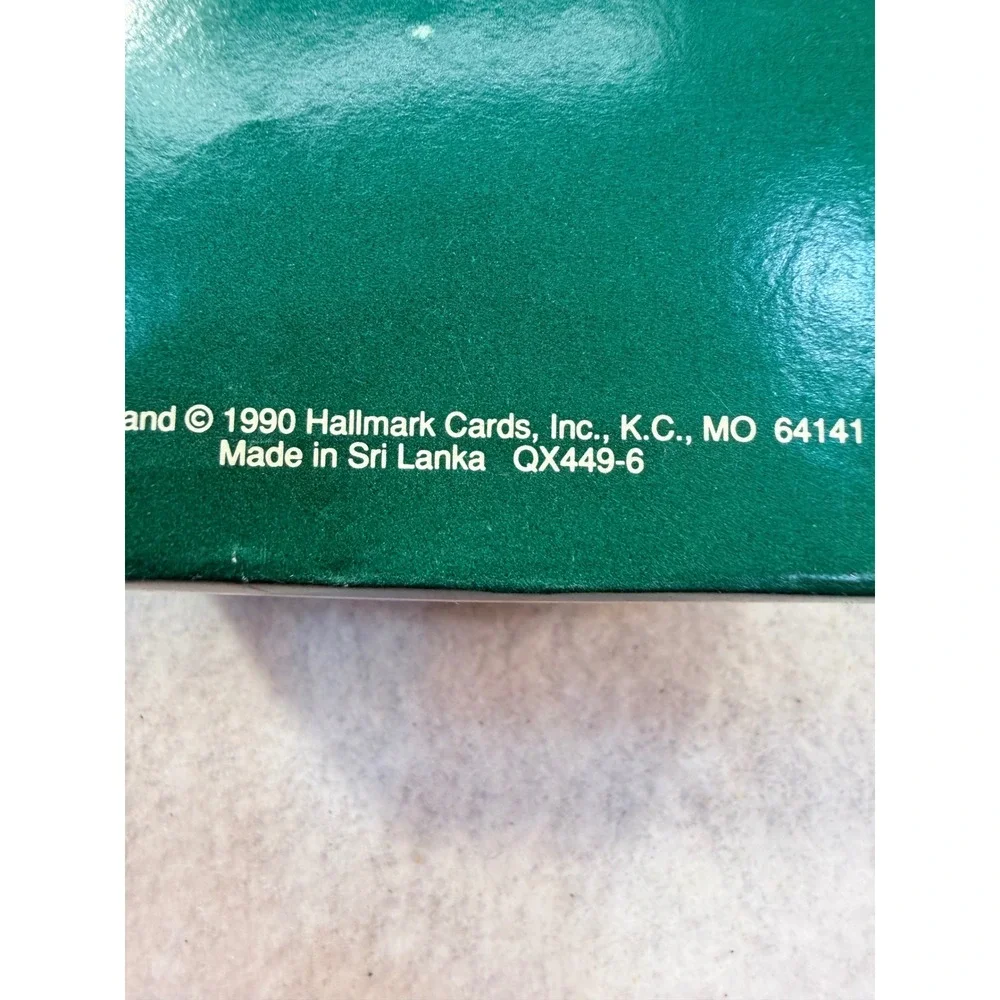 Hallmark Keepsake Ornament 1990 Daughter Snowman Ice Skating Vintage QX449-6